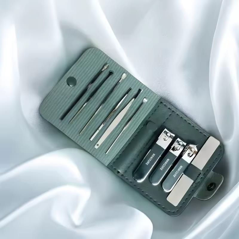 10pcs Luxury Manicure and Pedicure Set